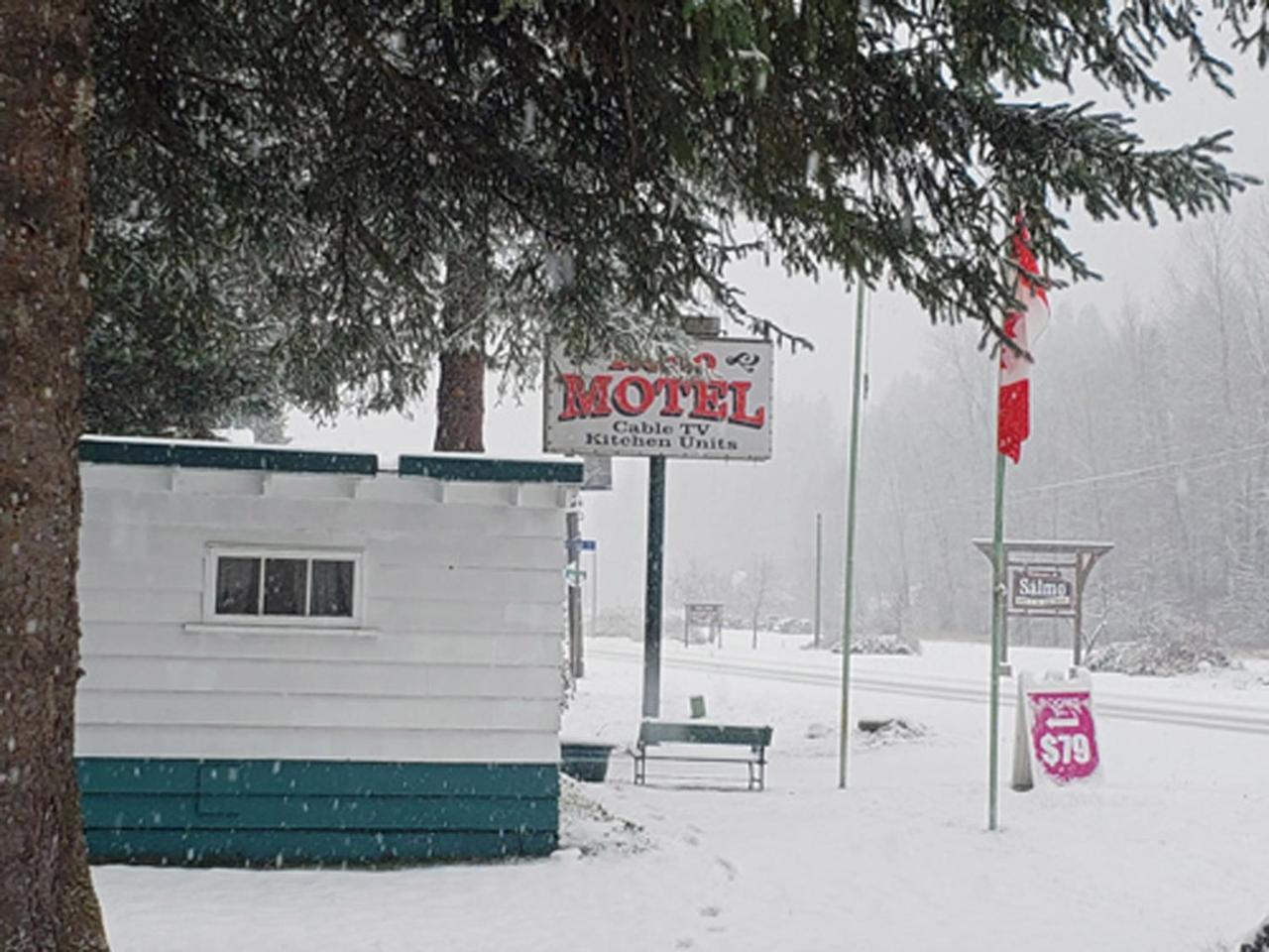 Reno Motel Salmo Zewnętrze zdjęcie